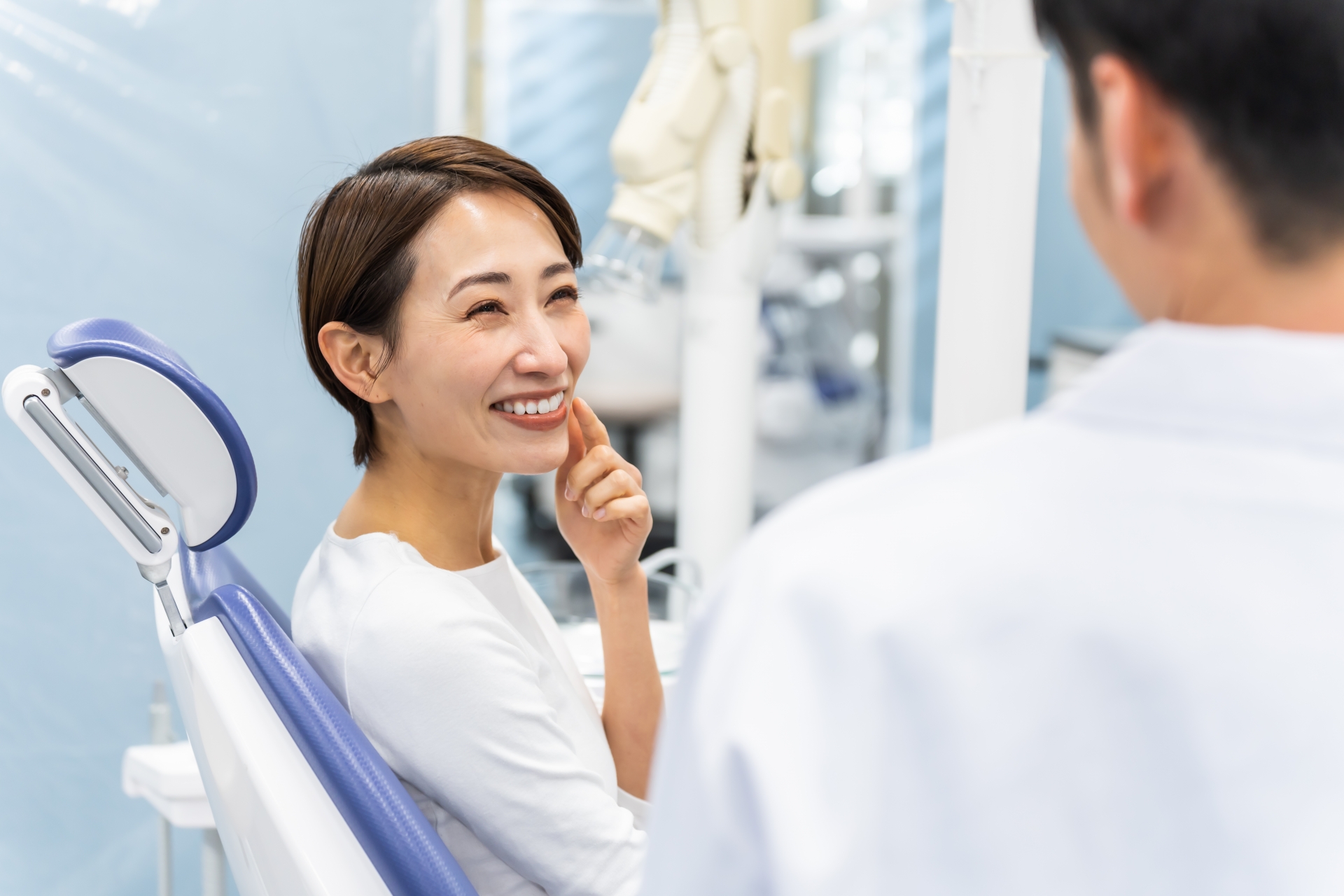 笑顔の女性