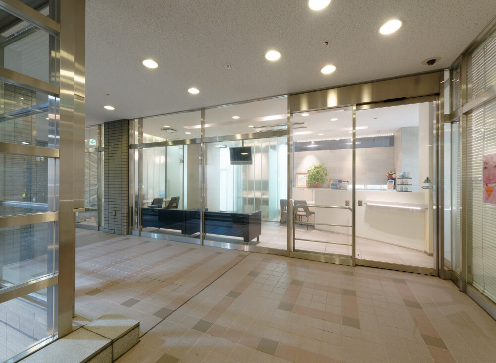 新井矯正歯科