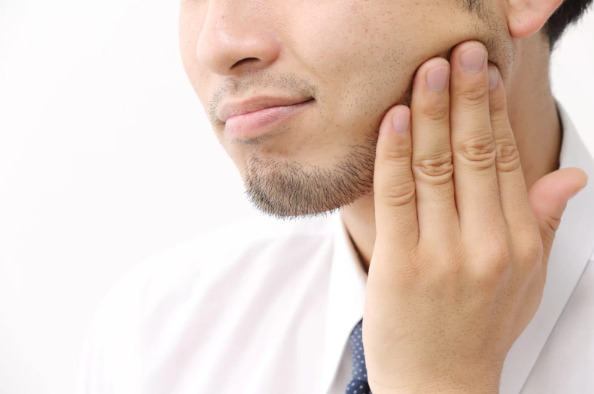 歯列矯正をすると噛み合わせが変わり、口の開き方にも影響を与える？