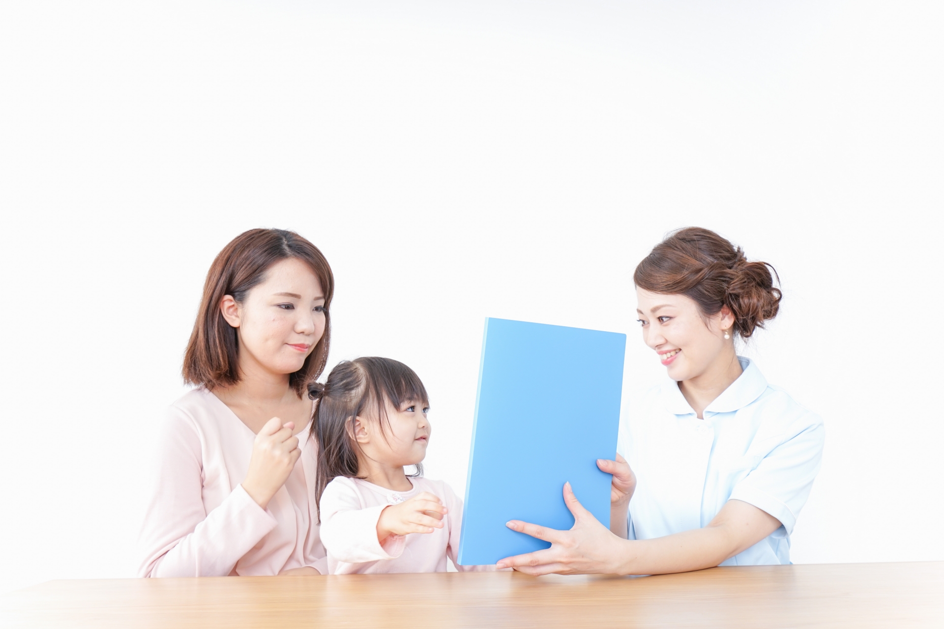 歯並びを悪化させる要因と親ができること